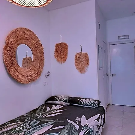 Hostal Kyo Surf *